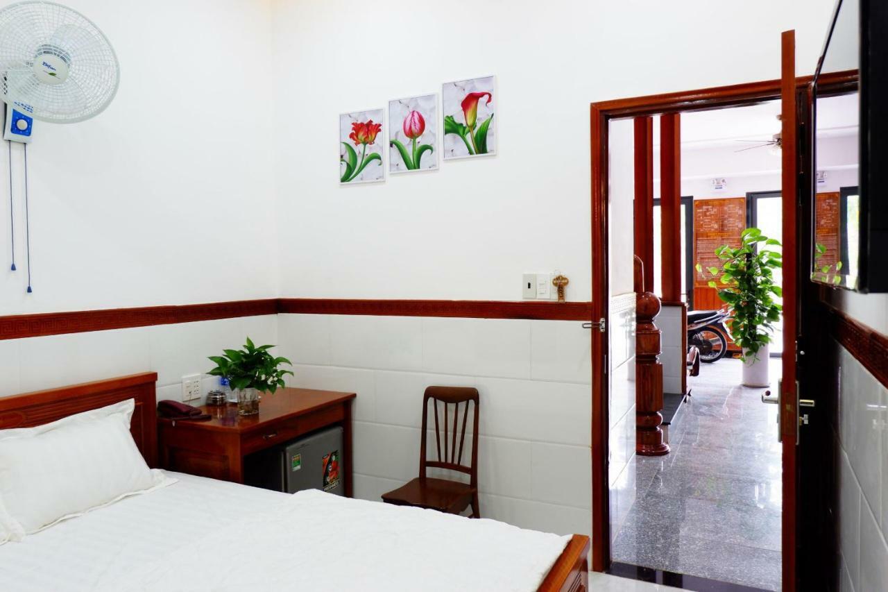 Thy Hung Legacy Hotel Tuy Hòa Buitenkant foto