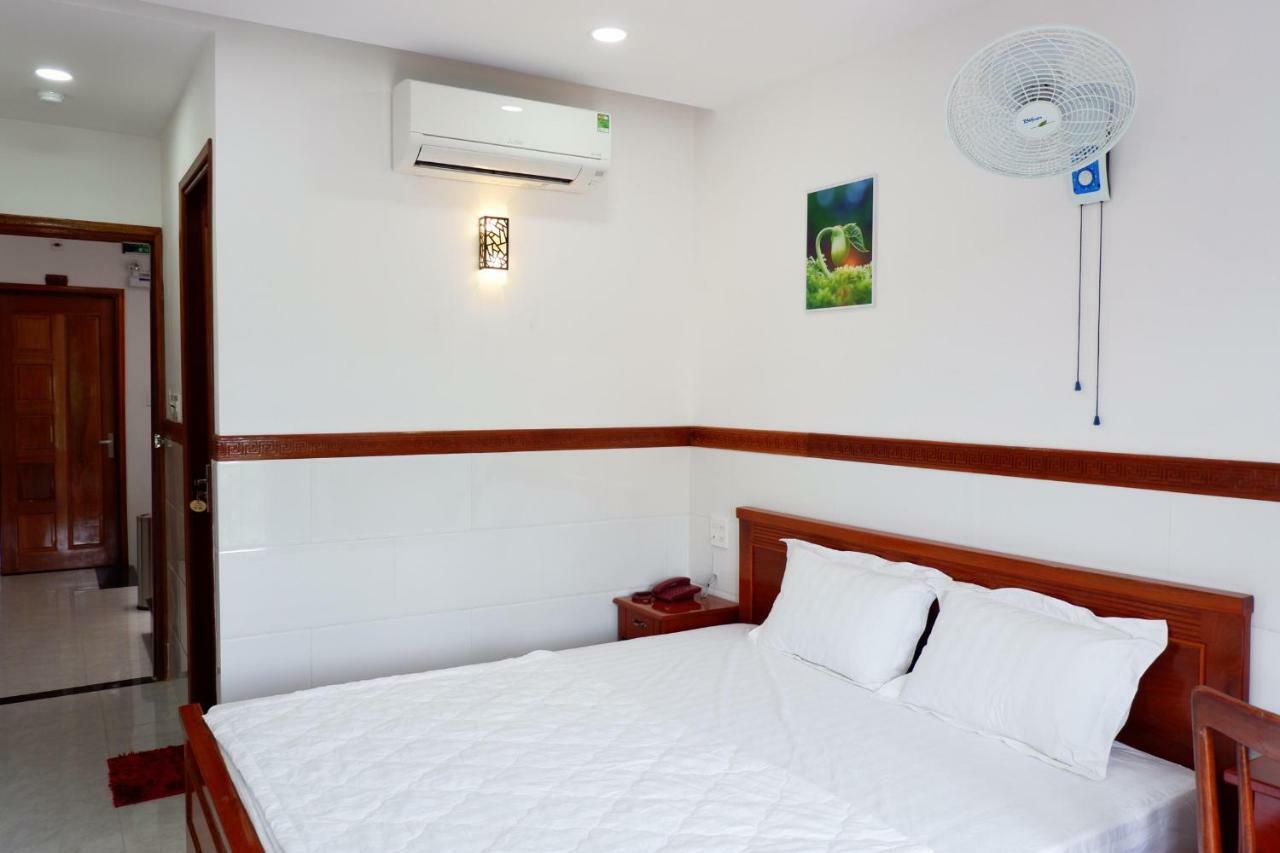 Thy Hung Legacy Hotel Tuy Hòa Buitenkant foto